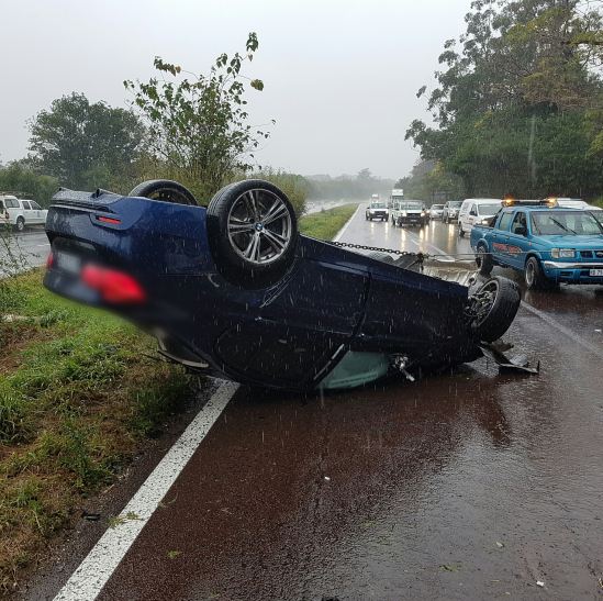 3 People injured in 2 separate crashes on the M7