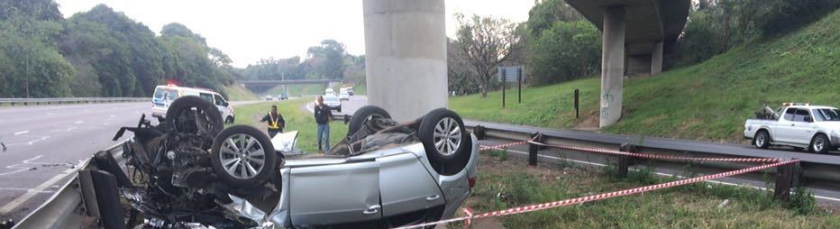 3 Killed in vehicle rollover and crash on the N3 under the M13 bridge