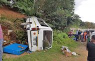 14 injured after taxi rolls on Cato Manor Road in Durban
