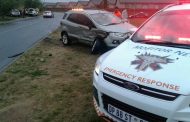 Head-on collision after car loses control in wet weather, Rooihuiskraal North