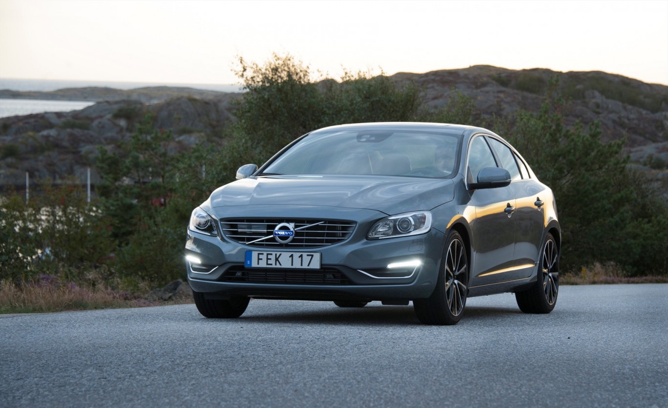 Volvo S60 and XC90 favourites in 2016 Kinsey Report