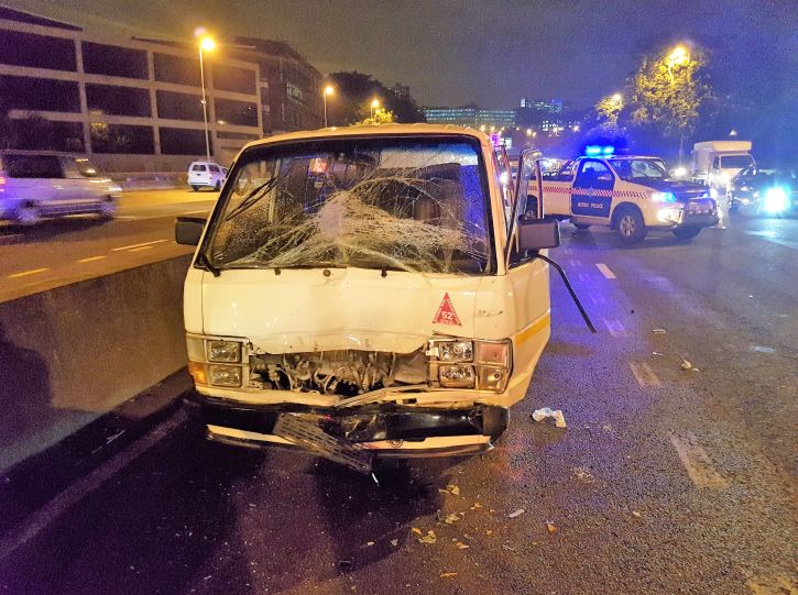 Taxi crashes leave many injured on Friday evening in Durban