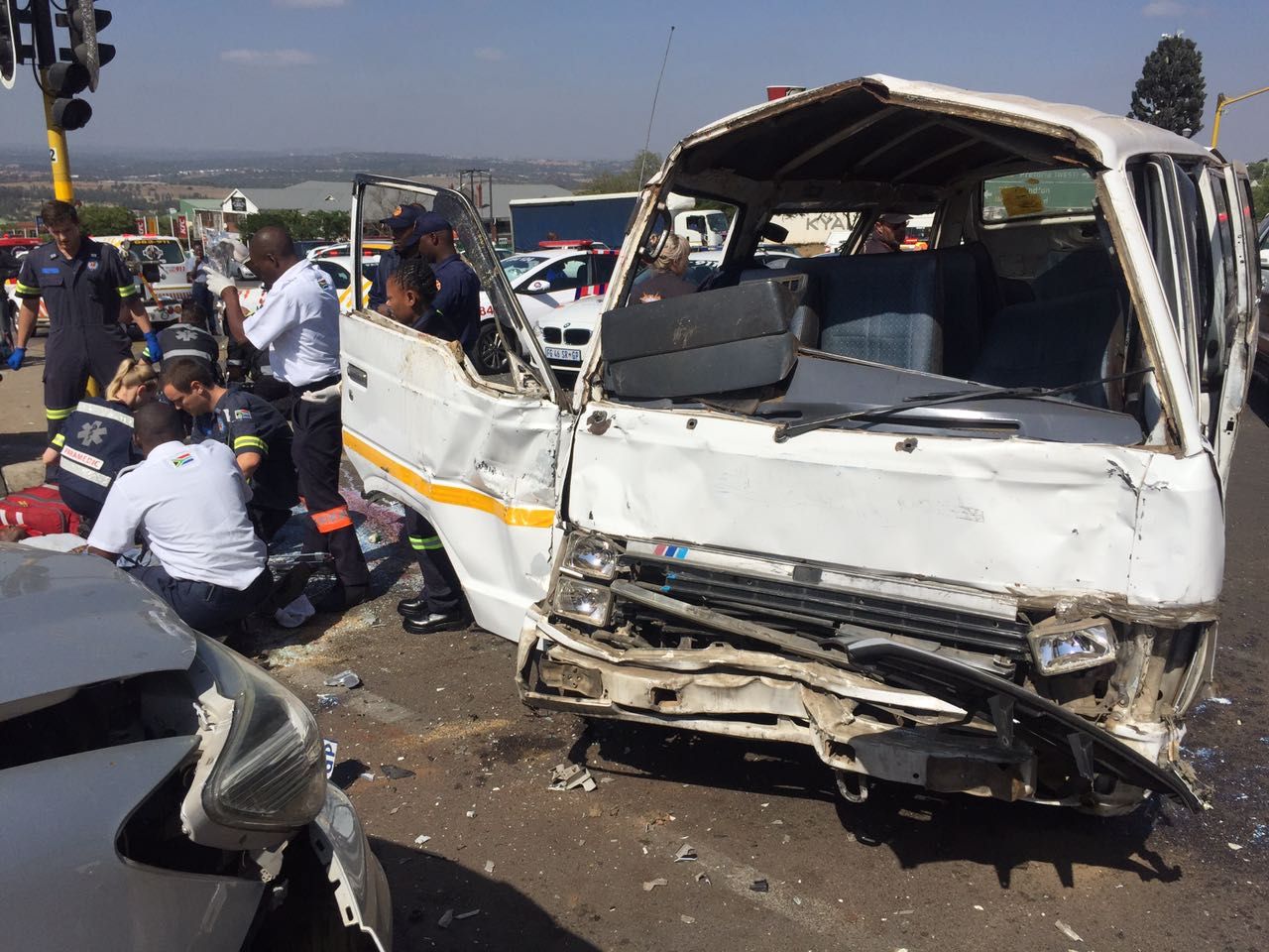 Approximately 16 injured in taxi collision on the R55 in Kyalami, north of Johannesburg.