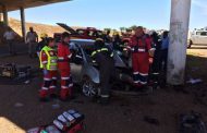 Potchefstroom woman seriously injured after car crashes into pillar