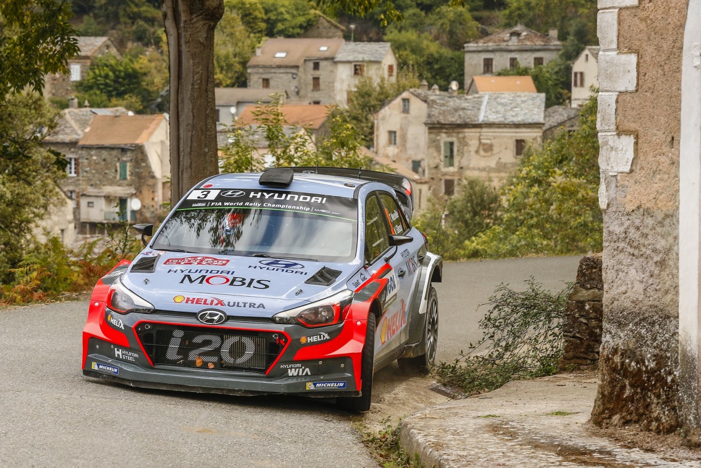 neuville_corsica_03_1800x1800