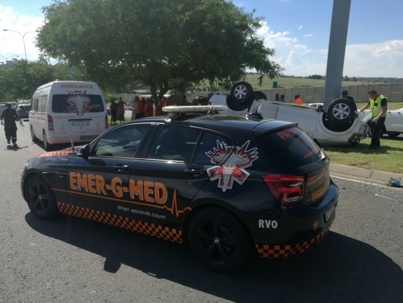 Bakkie rollover on Marlboro Drive, just off the N3, Marlboro