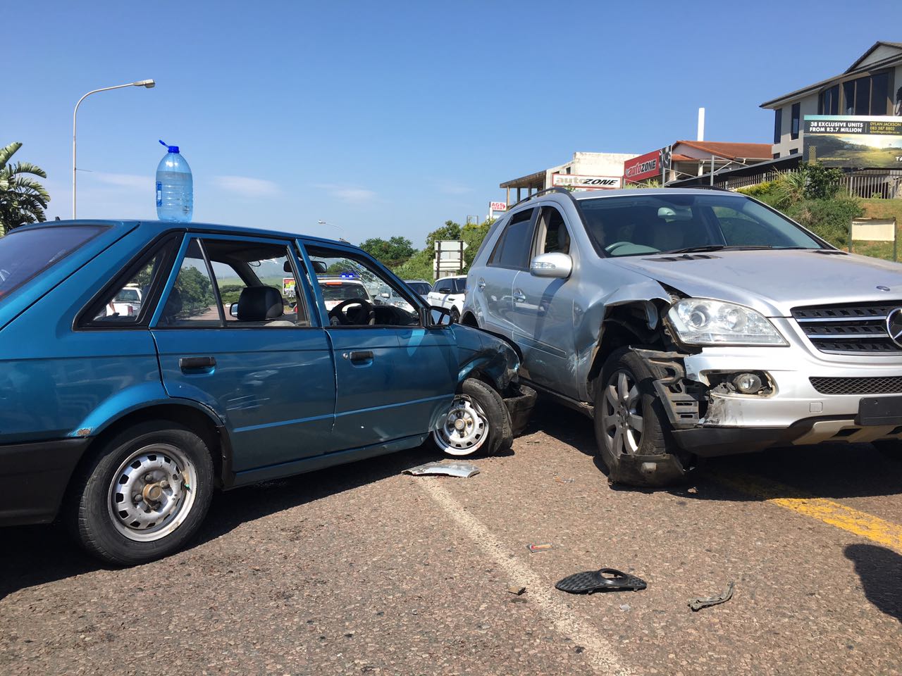 One injured in crash on Leo Boyd Highway and corner Douglas Crowe drive in Ballito