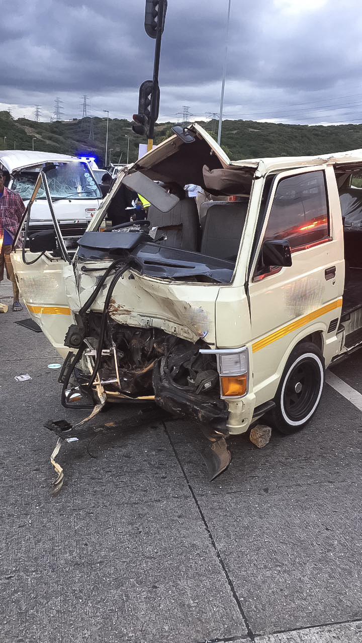 Newlands West crash in Durban leaves twenty one injured