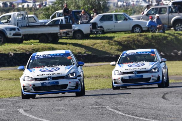 Hodges and Rowe poised to challenge at Zwartkops - Sasol GTC series
