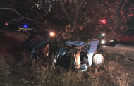 Three killed, one critical after car crashes into tree at Carletonville