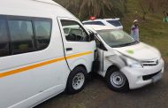 12 Injured in taxi crash on Sarnia Road near Rossburgh Bus Depot