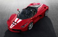 Unique Laferrari Aperta on Auction to benefit Save the Children