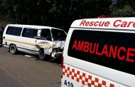 6 people injured in Hillcrest taxi crash