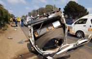 Taxi rolls on the M1 Highway near Athol Oaklands turnoff injuring eleven, JHB