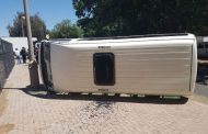 15 Children injured after taxi overturns in Vanderbijlpark