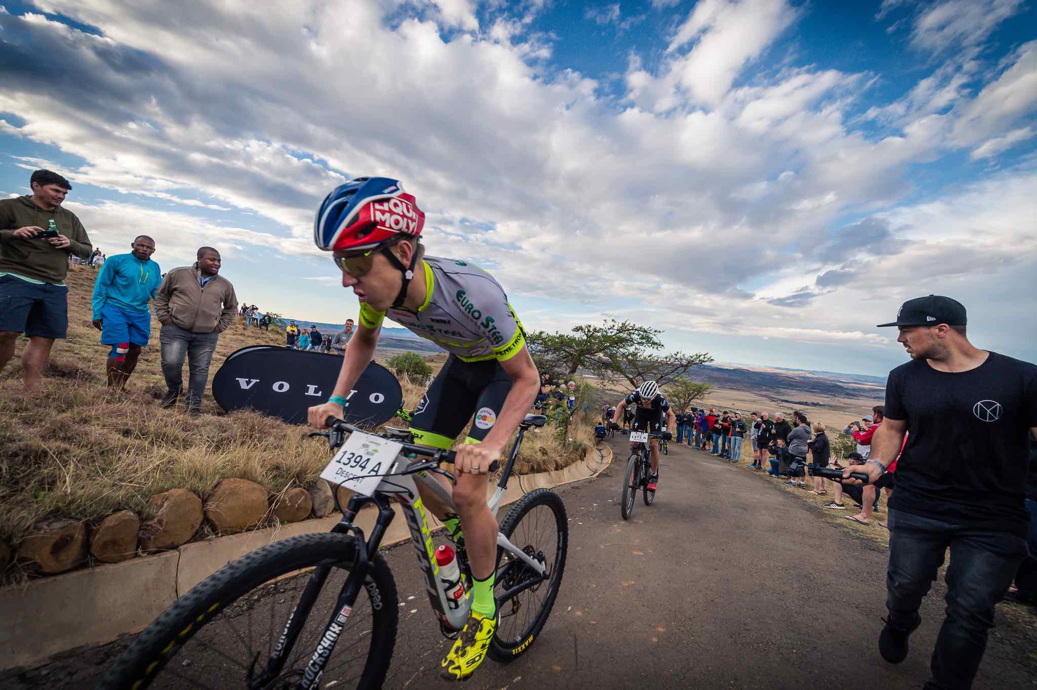 Matthys Beukes and Candice Lill conquer Spionkop