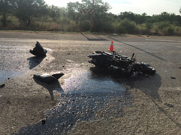 [FOCHVILLE] – Man killed when motorcycle crashes into truck.