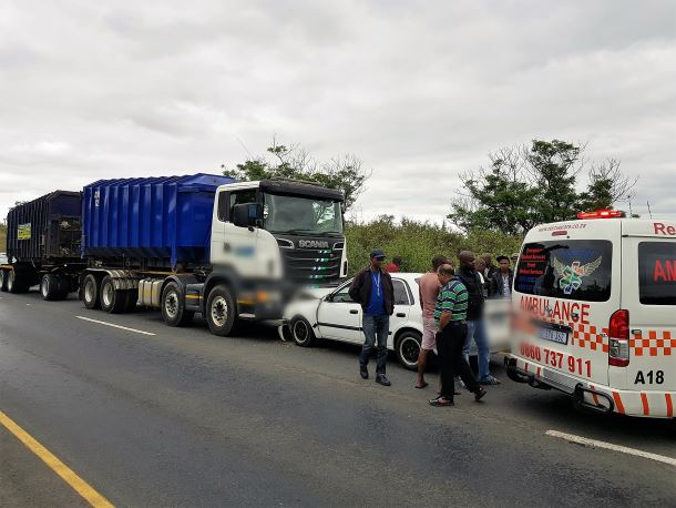 Two injured in Chatsworth head-on collision