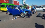 Family Of Four Injured In Car Crash Mt. Edgecombe ,KZN