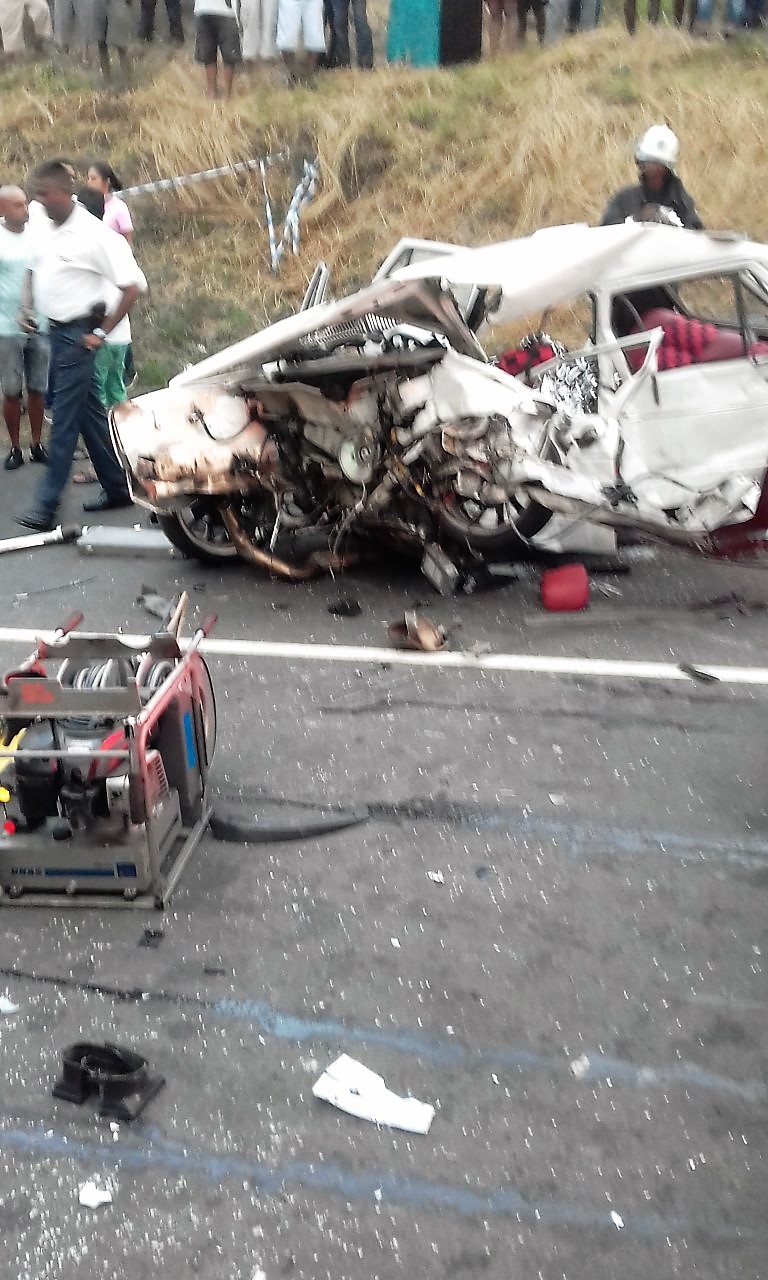 1 Killed 4 injured in Shallcross Crash