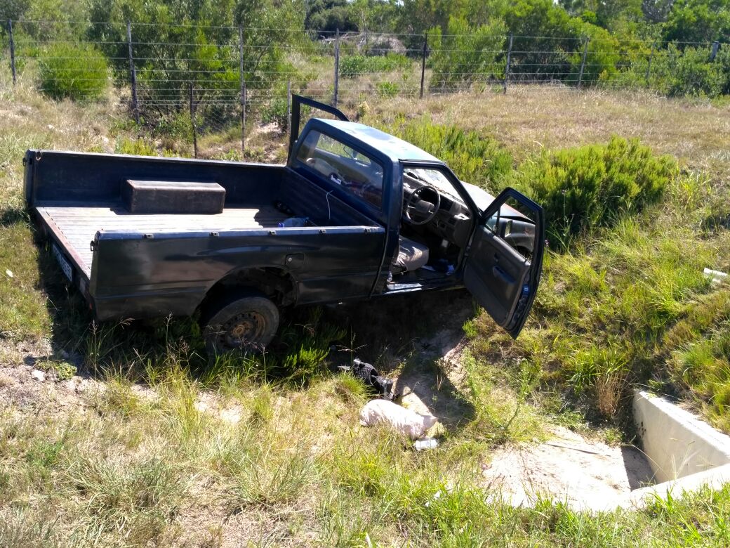 Eastern Cape: 3 injured in bakkie crash on N2