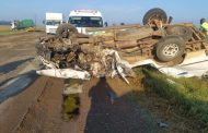 Head-on collision on the road R59 about 20 km from Viljoenskroon to Bothaville.