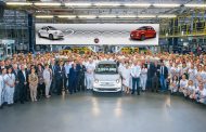 The Two Millionth Fiat 500 Rolls Off The Line