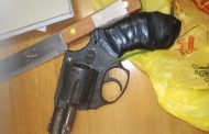 Bethelsdorp Task Team arrest suspects and confiscate firearms