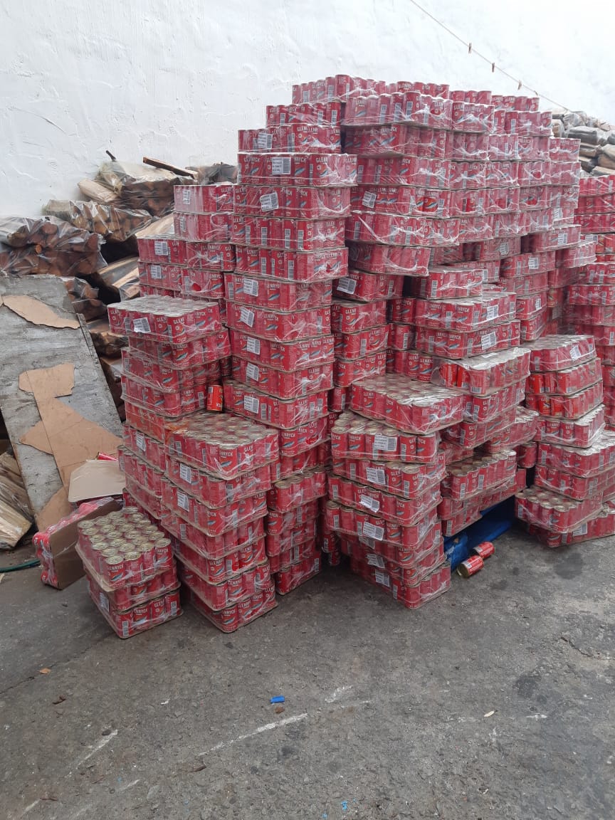 Three suspects arrested within two hours of business robbery