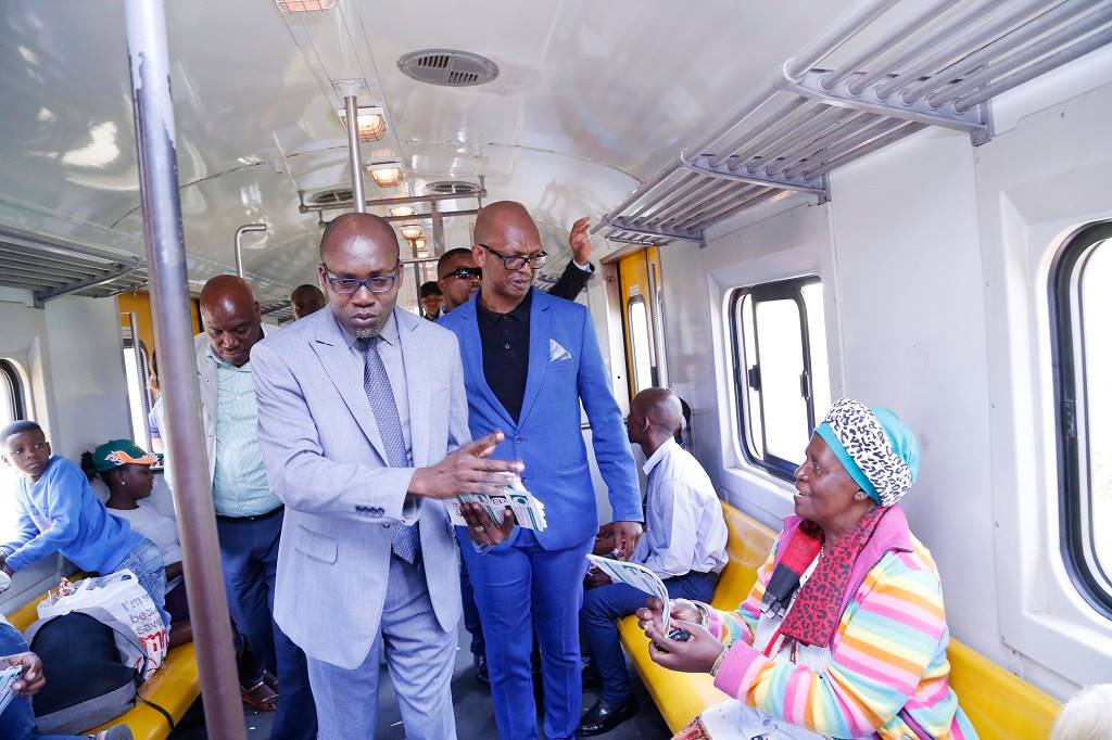 MEC Kaunda conducts Train Crime Blitz in KwaDukuza
