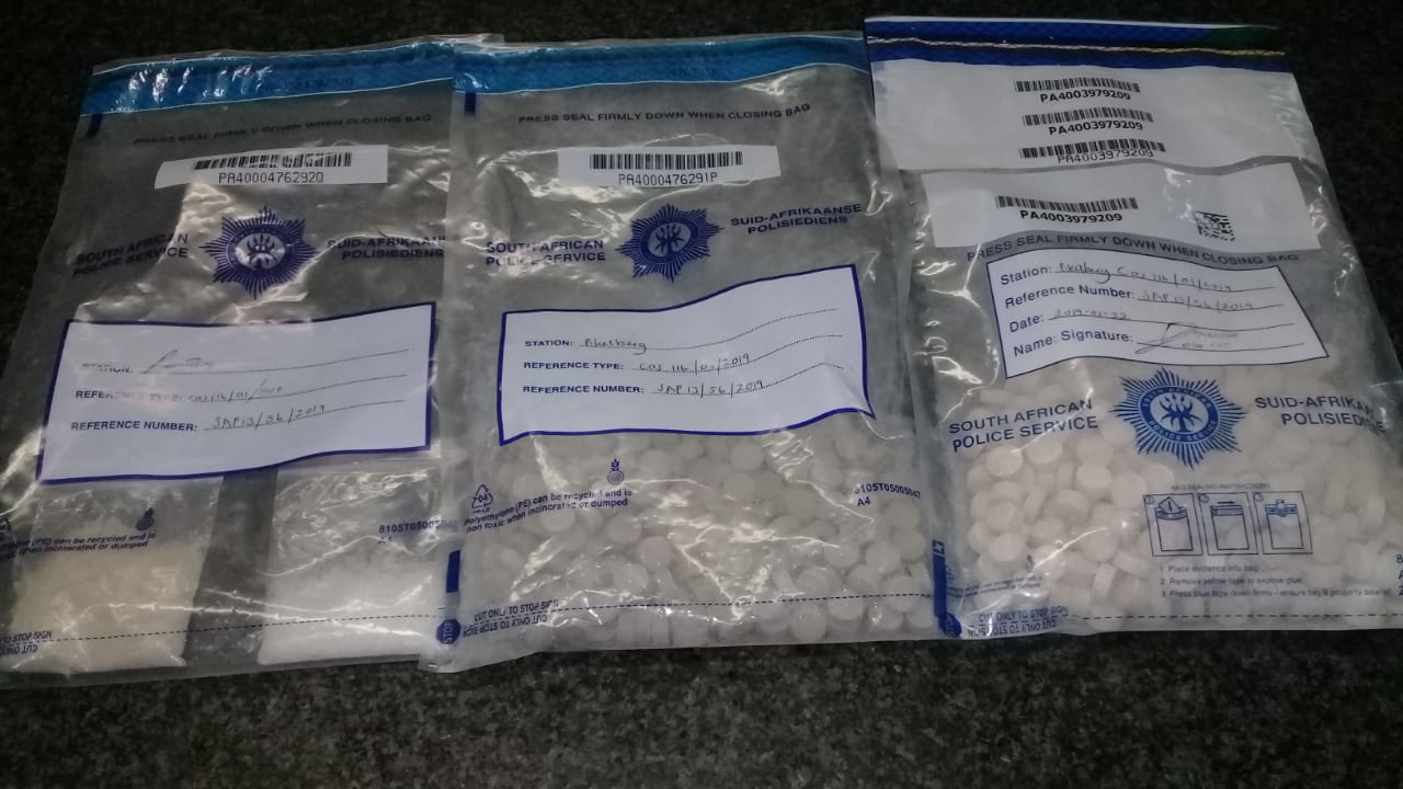 Western Cape: Six suspects arrested for dealing in drugs in Piketberg