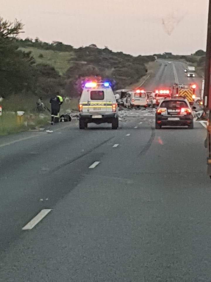 3 Killed in crash about 20 kilometers from Polokwane direction Mokopane