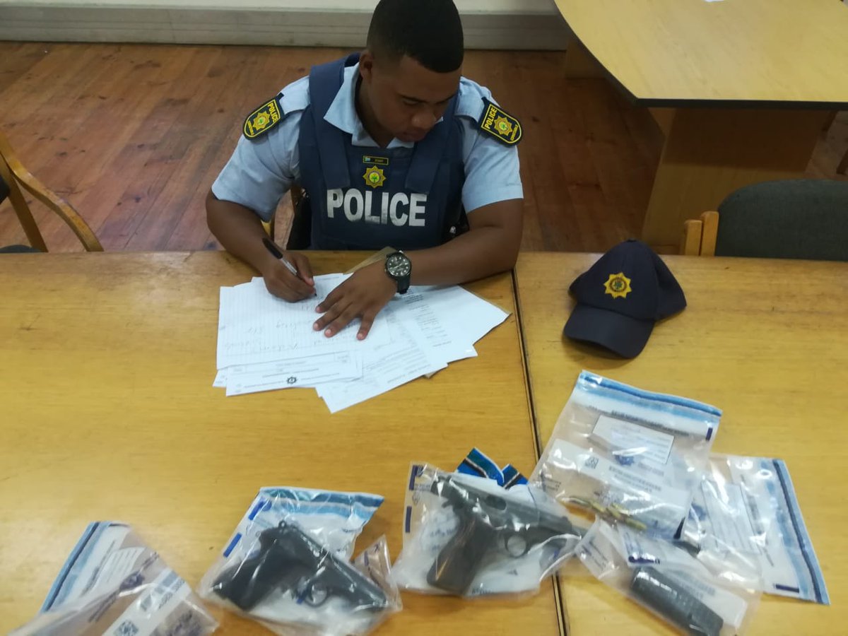 Vigilant police removed two Illegal firearms in Hillview