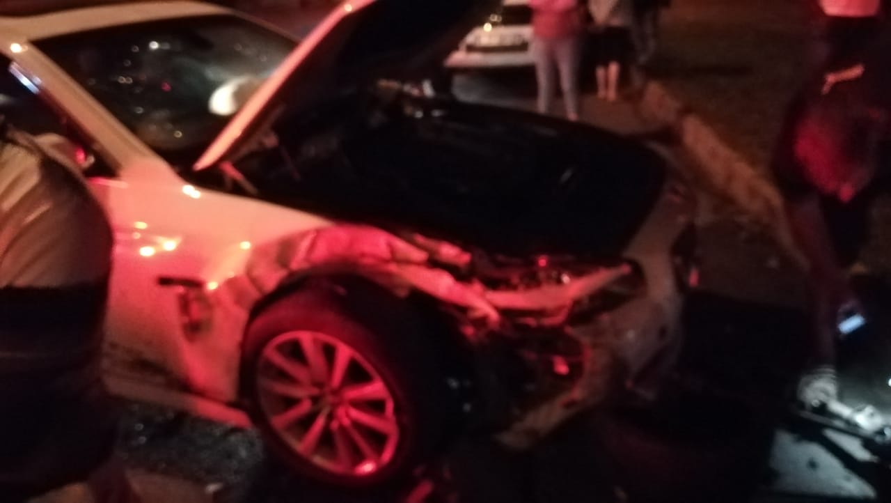 Gauteng: Two injured in Roodepoort crash