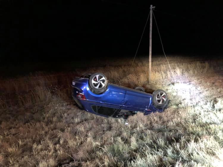 Driver injured in rollover on the N8 between Bloemfontein and Petrusburg