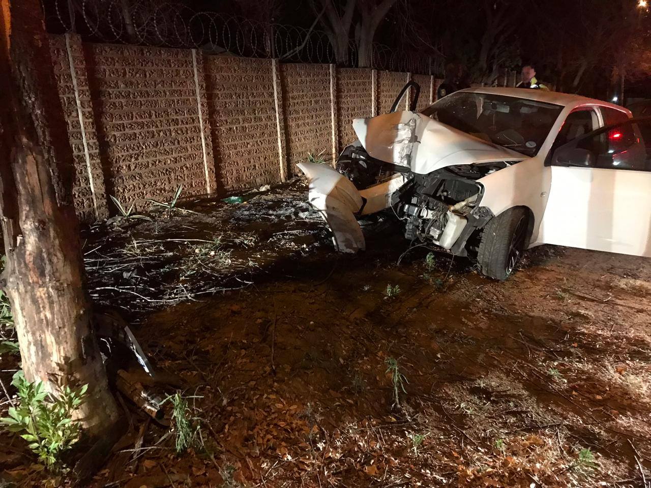 One person injured in road crash in Bloubosrand