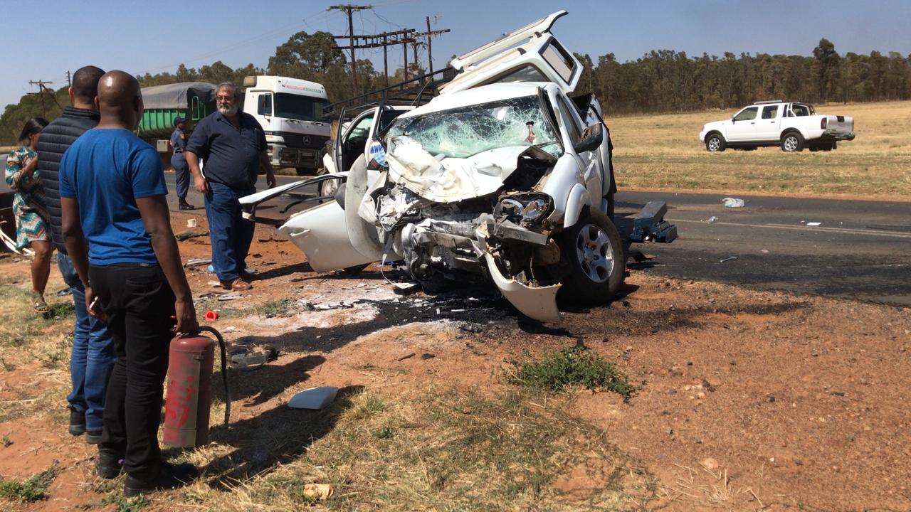 Two injured in head-on collision in Rayton