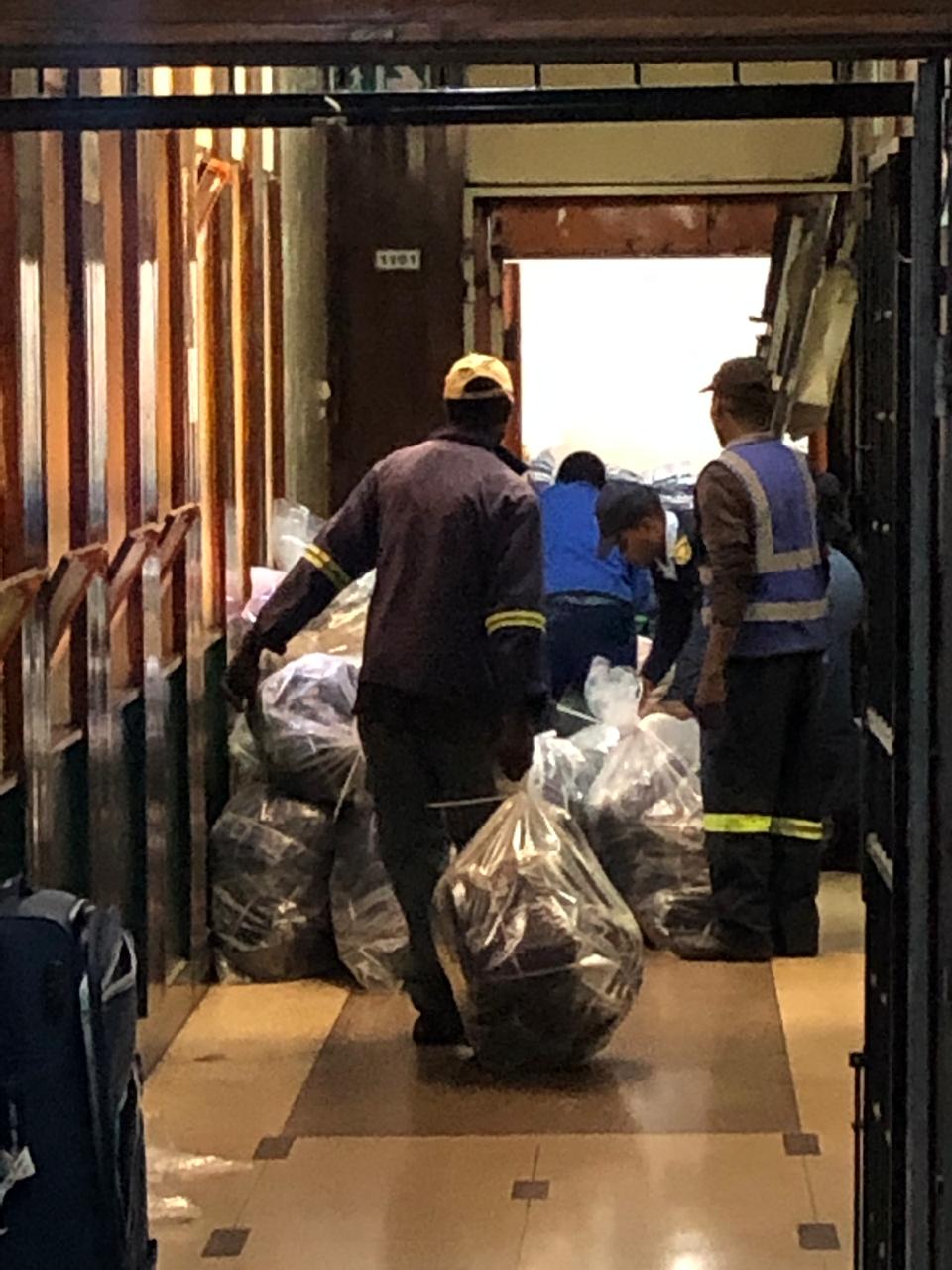 Gauteng: Police continue with raids in Johannesburg CBD as counterfeit goods to the estimated value of R9 Million are confiscated
