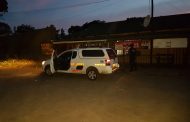Armed robbery in Canelands