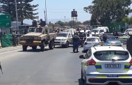 The National Commissioner applauds the swift arrest of armed robbers in the Western Cape