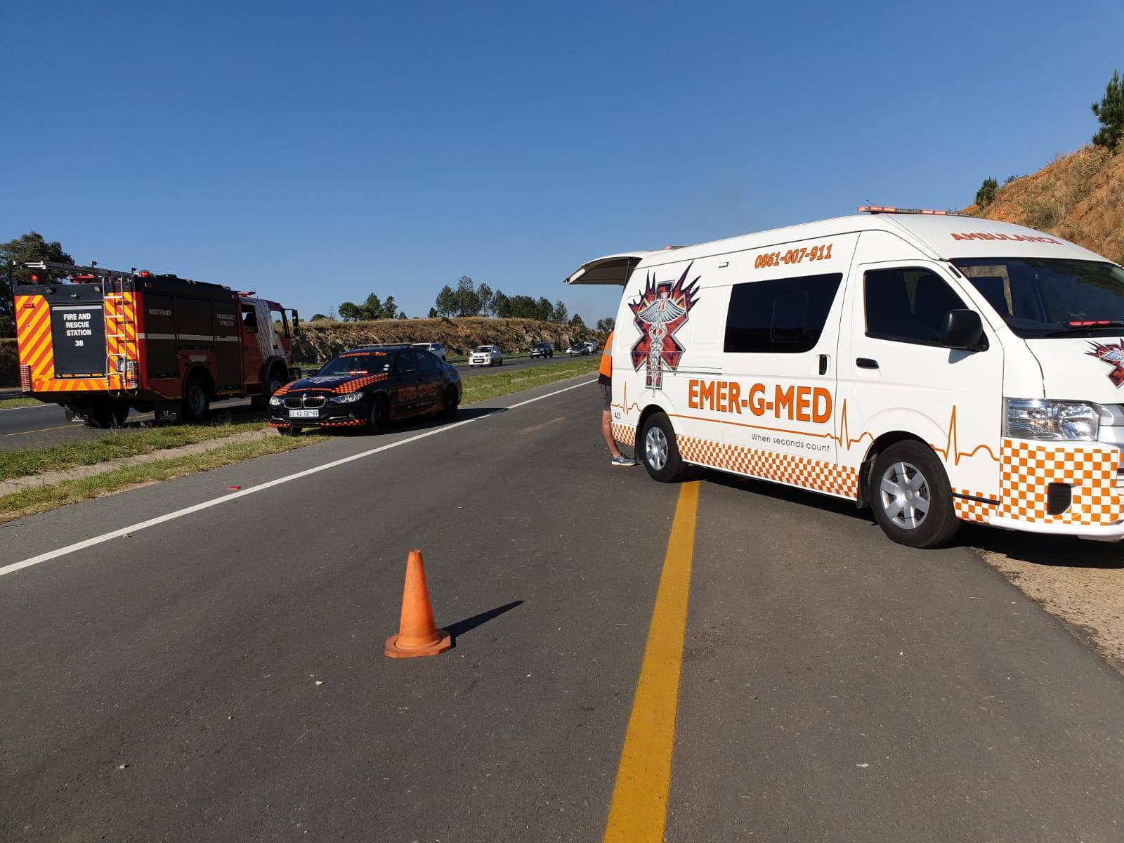 Several injured in road crash in Muldersdrift