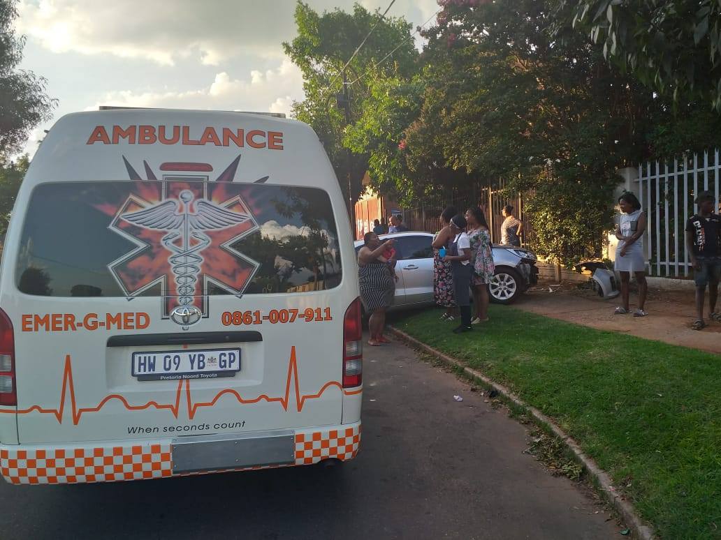 One injured in road crash in Georgina, Roodepoort