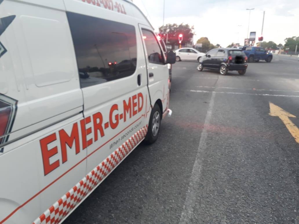 Four injured in road crash at intersection in Randburg