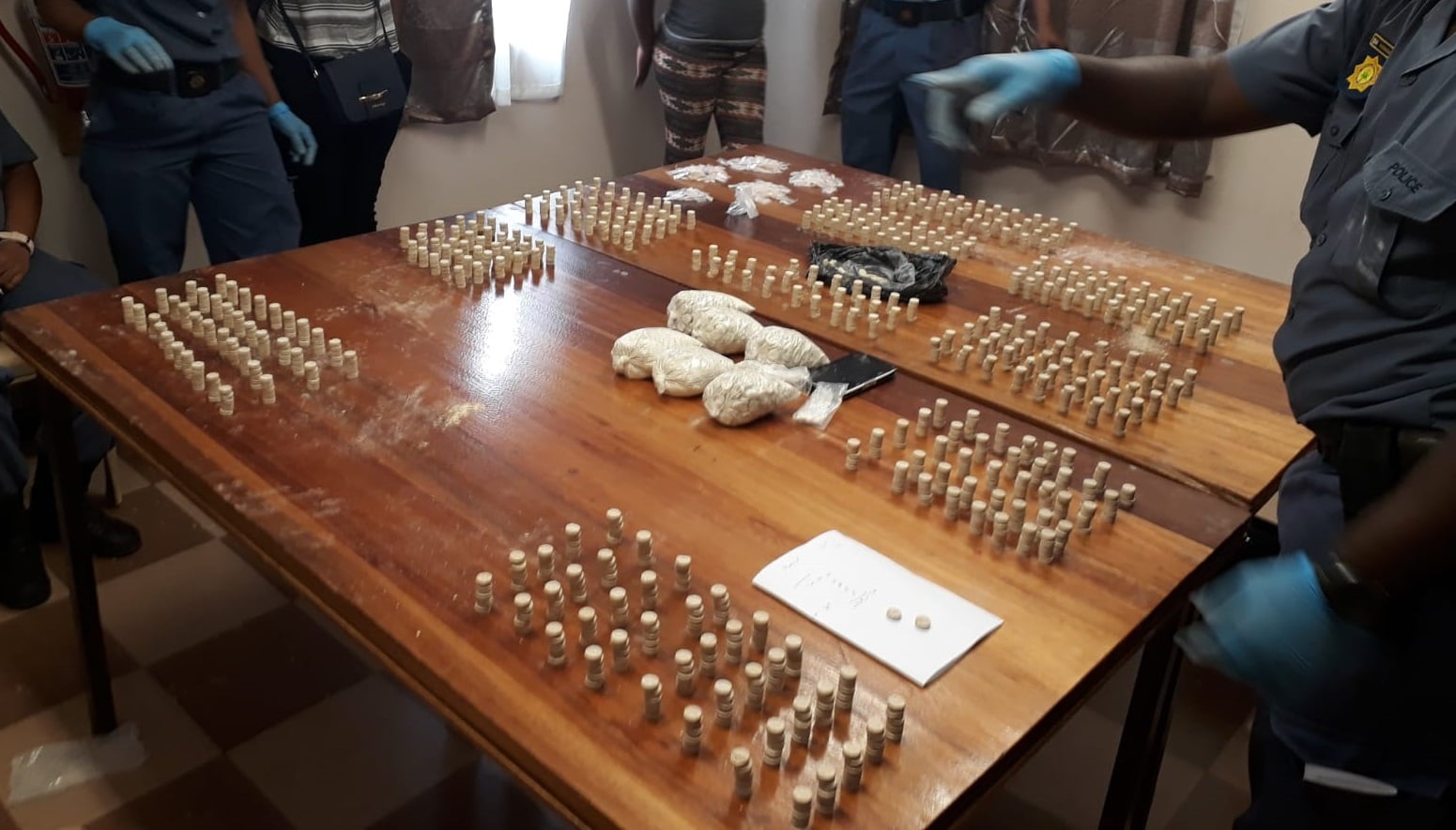 Roodepan SAPS seizes large amounts of mandrax