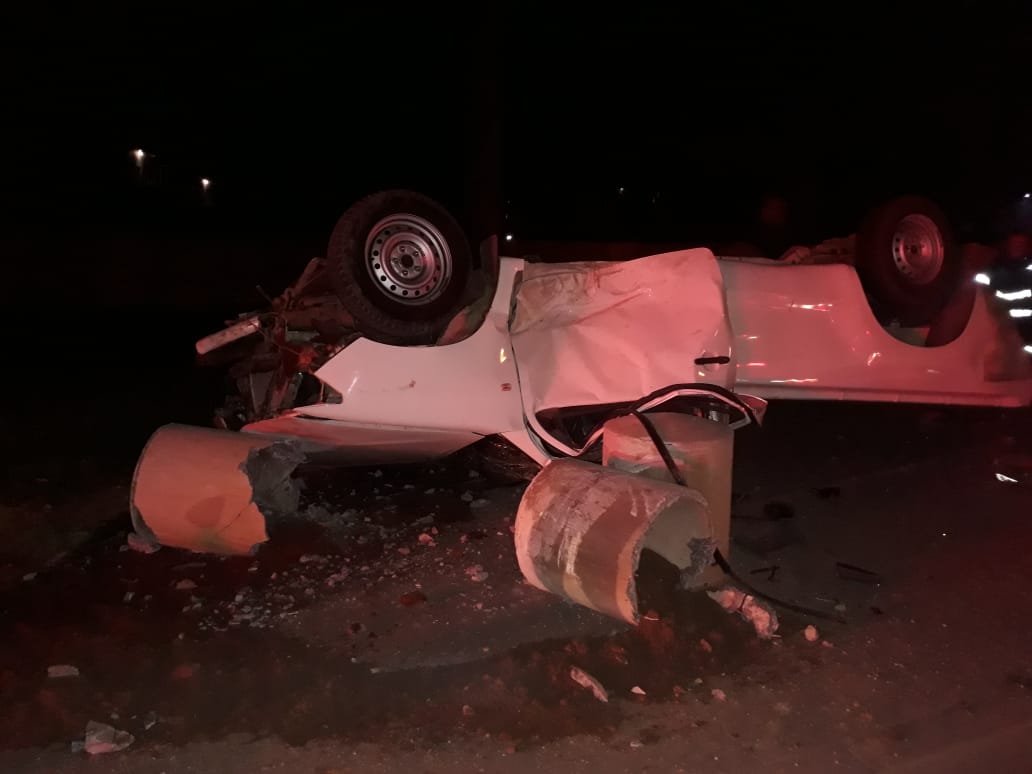 Two injured in vehicle rollover in Boksburg