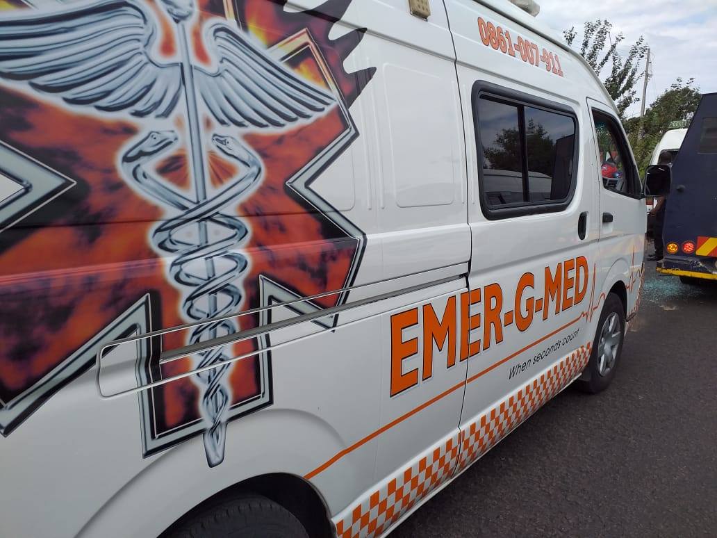 Two injured in collision at Valkfontein