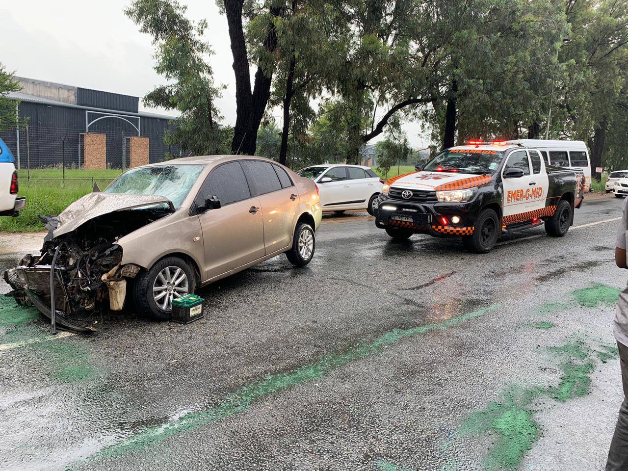 Three injured in head-on collision in Centurion