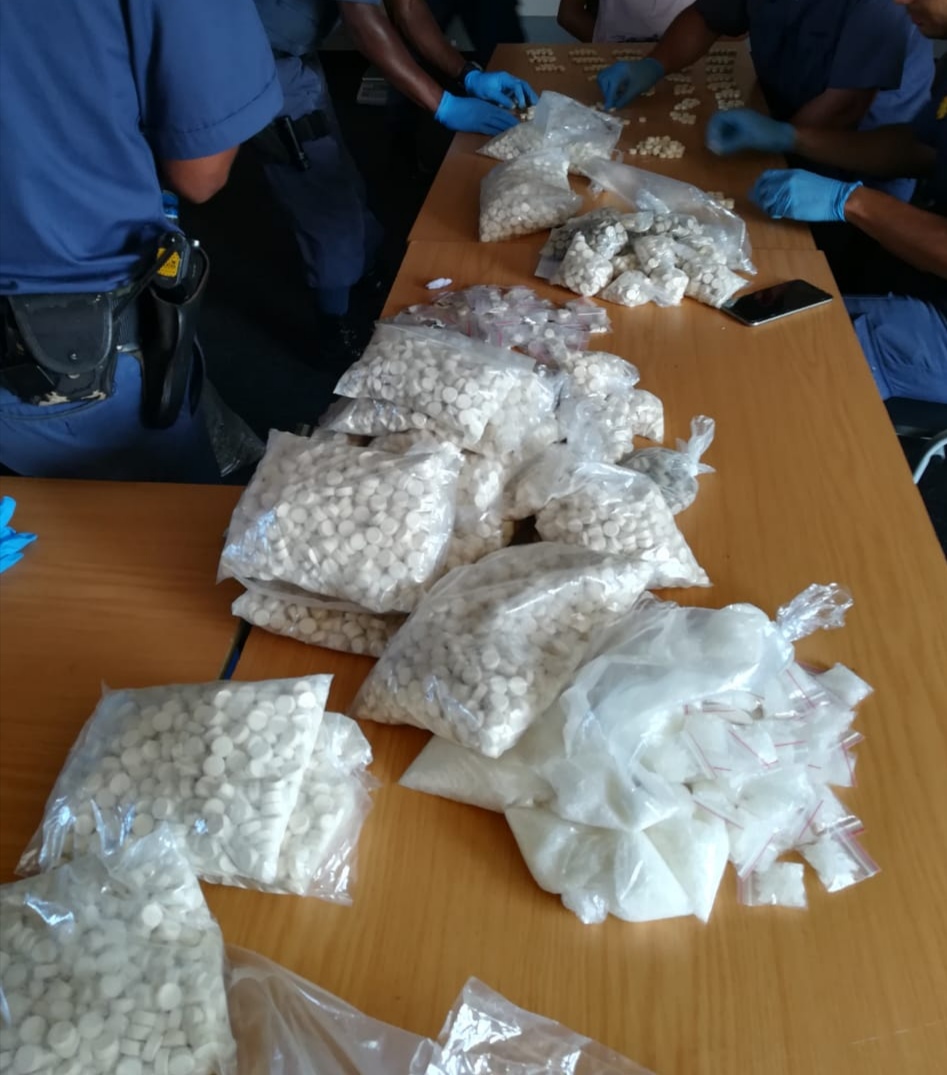 Teenager arrested with drugs and firearms at Bethelsdorp, Port Elizabeth