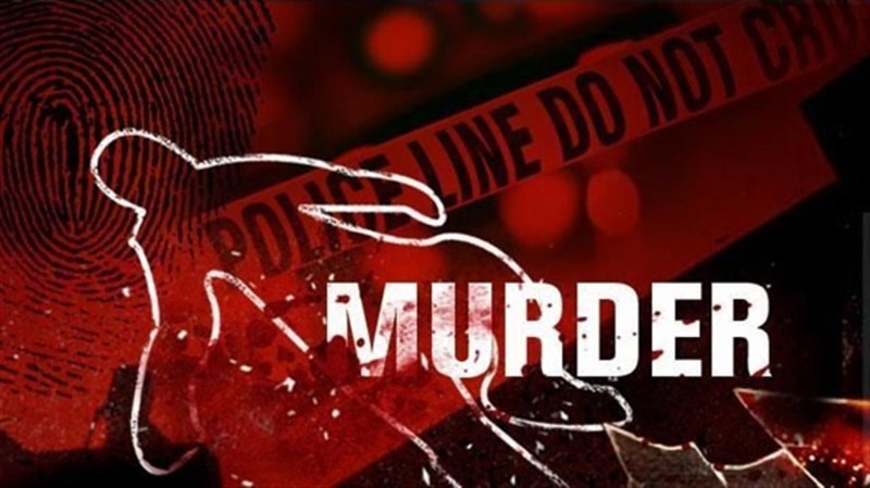 Police are searching for suspects following a murder of a woman and armed robbery in old Durban deep mine, Roodepoort.