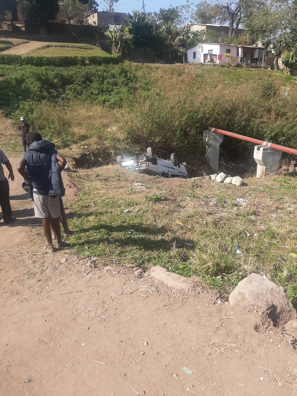 Four people injured in a delivery vehicle rollover at Amawothi, KZN